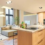 Newly Renovated Luxurious 200 Sqm Loft In Centre