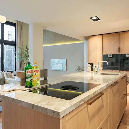Apartmán Newly Renovated Luxurious 200 Sqm Loft In Centre *