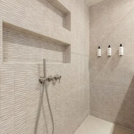 Newly Renovated Luxurious 200 Sqm Loft In Centre Apartment