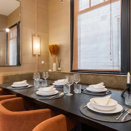 Apartment Newly Renovated Luxurious 200 Sqm Loft In Centre *