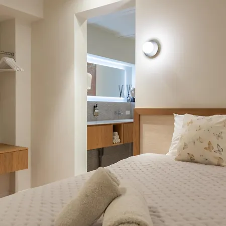 Newly Renovated Luxurious 200 Sqm Loft In Centre Amsterdam