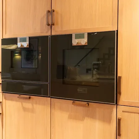 Newly Renovated Luxurious 200 Sqm Loft In Centre Apartamento