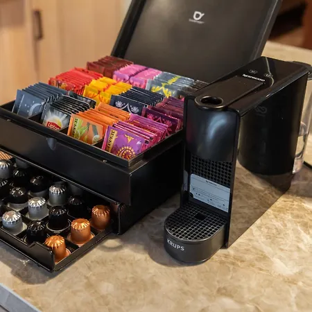 Newly Renovated Luxurious 200 Sqm Loft In Centre *