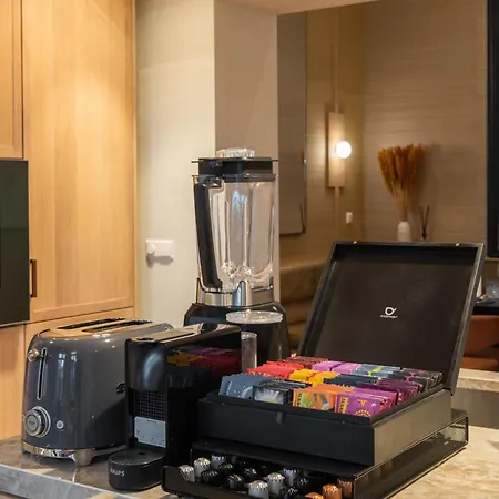 Newly Renovated Luxurious 200 Sqm Loft In Centre شقة *