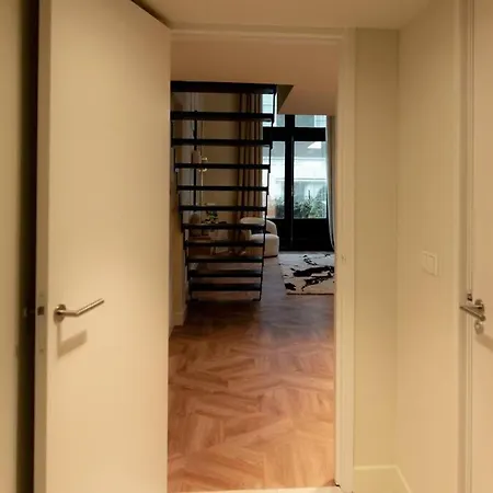 Newly Renovated Luxurious 200 Sqm Loft In Centre *