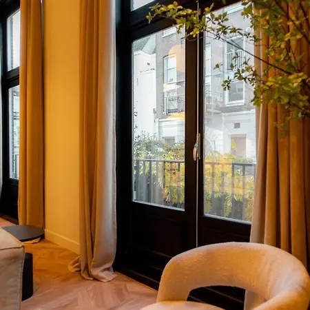 Apartment Newly Renovated Luxurious 200 Sqm Loft In Centre